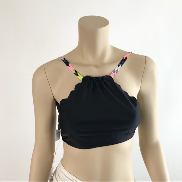 PilyQ Scallop Edge Zig Zag High Neck Bikini Top - Picture 6 of 8